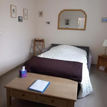 Сasa de vacaciones La Petite Maison De Niré *