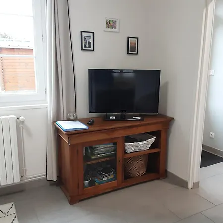 La Petite Maison De Niré Сasa de vacaciones *