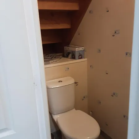 Сasa de vacaciones La Petite Maison De Niré Loudun