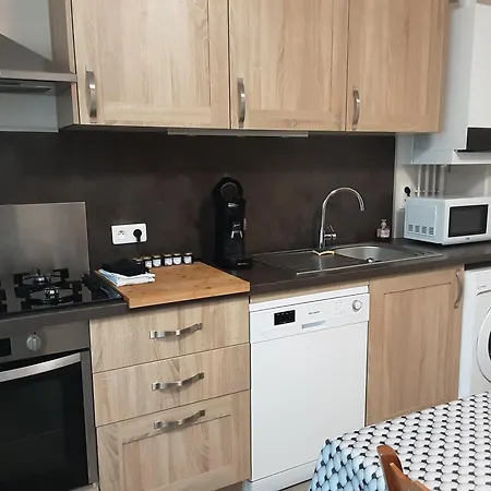 La Petite Maison De Niré