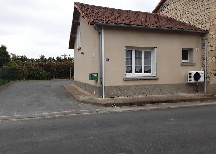 La Petite Maison De Nire * Loudun